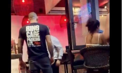 Lutador de MMA se irrita e nocauteia homem em bar; veja